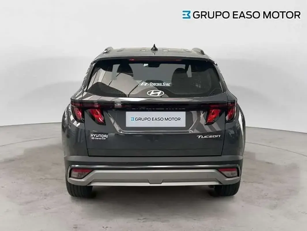 Nuevo Hyundai Tucson Blackline 238 CV (175 kW) 2026 Gris SUV