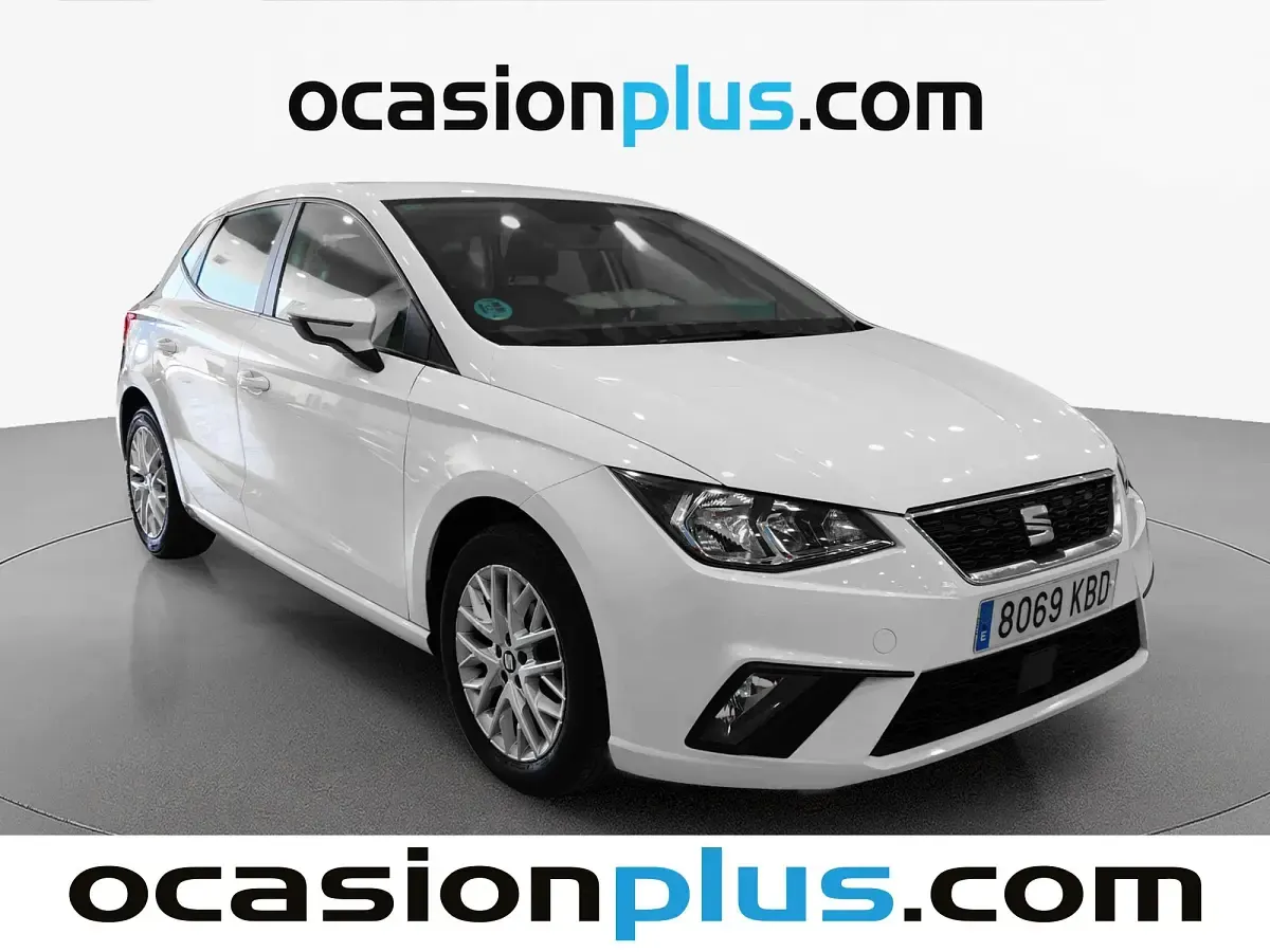 Usado Seat Ibiza Style 95 CV (69 kW) 2017 Blanco Utilitario