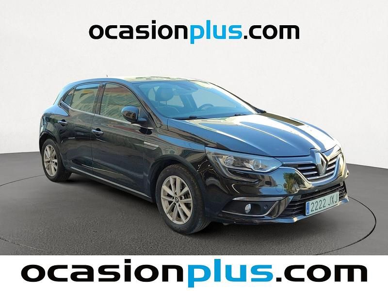 Usado Renault Mégane IV Zen 130 CV (95 kW) 2017 Negro Berlina