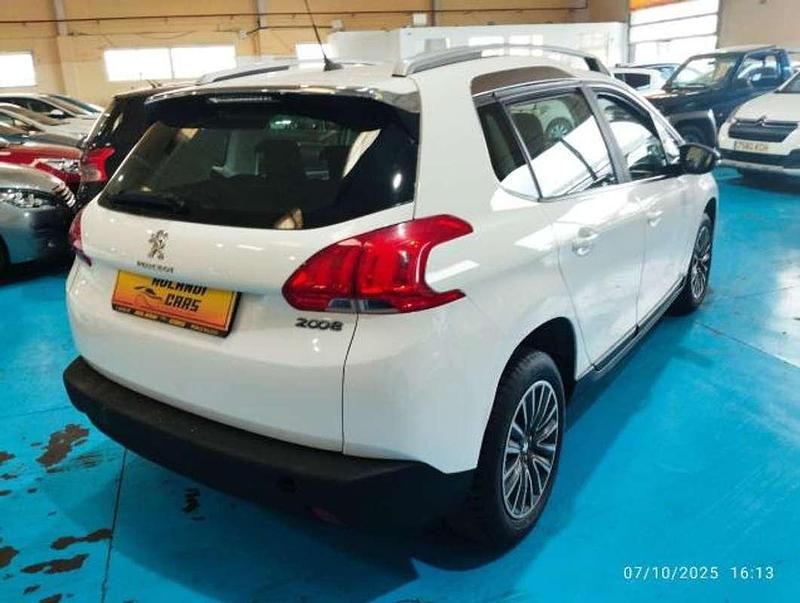 Usado Peugeot 2008 Access 82 CV (60 kW) 2015 Blanco SUV