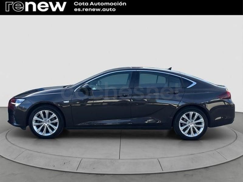 Usado Opel Insignia Business Elegance 174 CV (127 kW) 2021 Gris / plata Berlina