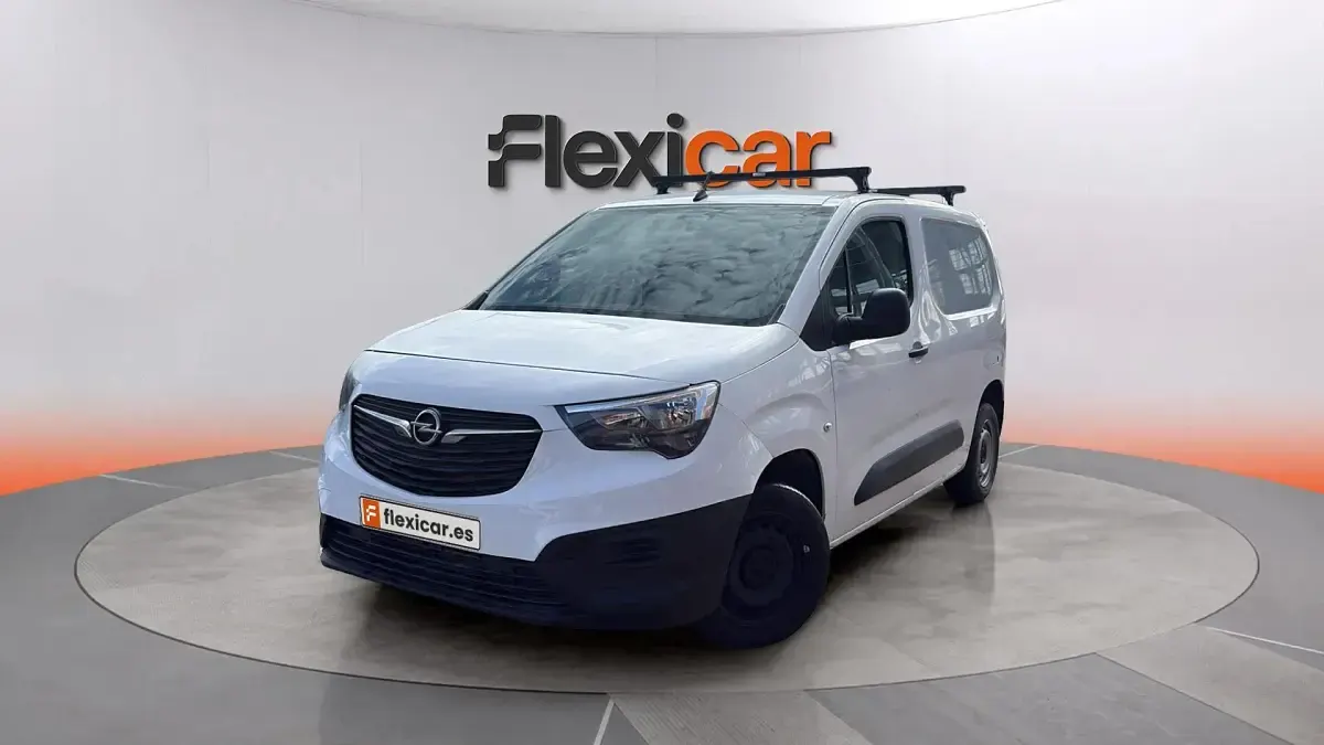 Usado Opel Combo 76 CV (55 kW) 2021 Blanco Monovolumen