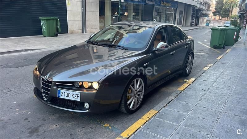 Granate Usado 2008 Alfa Romeo 159 Ti Berlina | 12.900 € - Imagen 1/4