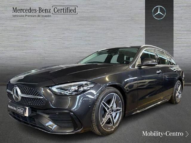 Usado Mercedes C220 AMG line 200 CV (147 kW) 2023 Graphite grey  metallic paint Familiar