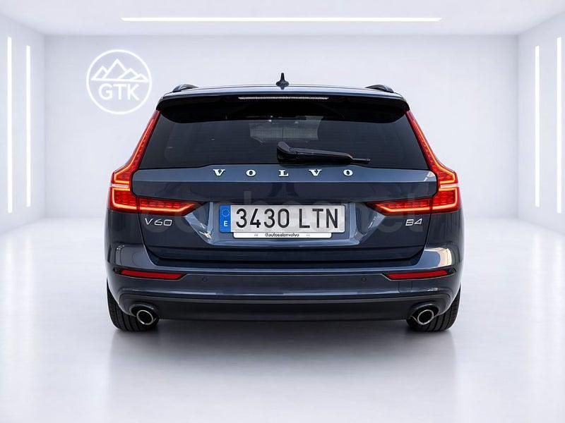 Usado Volvo V60 Core 197 CV (144 kW) 2022 Azul Familiar