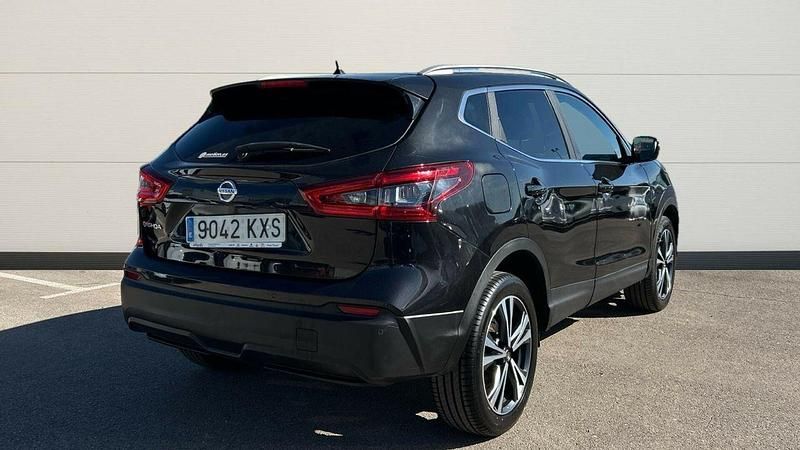Usado Nissan Qashqai Acenta 140 CV (102 kW) 2019 Negro SUV