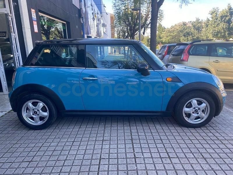 Usado Mini ONE 90 CV (66 kW) 2007 Azul Utilitario