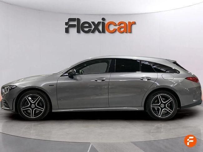 Usado Mercedes CLA250e Shooting Brake 218 CV (160 kW) 2021 Gris Familiar