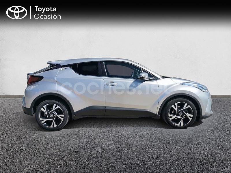 Usado Toyota C-HR Advance 122 CV (89 kW) 2022 Gris / plata SUV