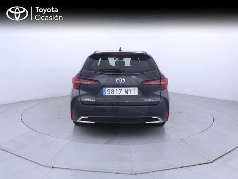 Usado Toyota Corolla Active 140 CV (102 kW) 2025 Negro Familiar