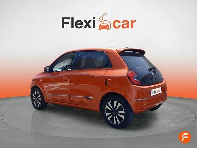 Usado Renault Twingo Techno 59 kW (81 CV) 2022 Naranja Utilitario