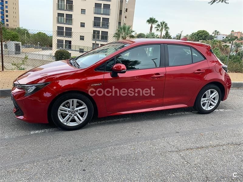 Rojo Usado 2021 Toyota Corolla Active Berlina | 18.200 € (Super precio) - Imagen 1/4