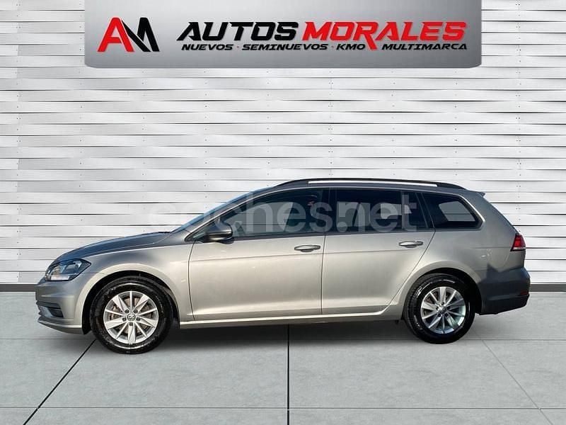 Usado VW Golf VII Advance 115 CV (84 kW) 2020 Gris / plata Familiar
