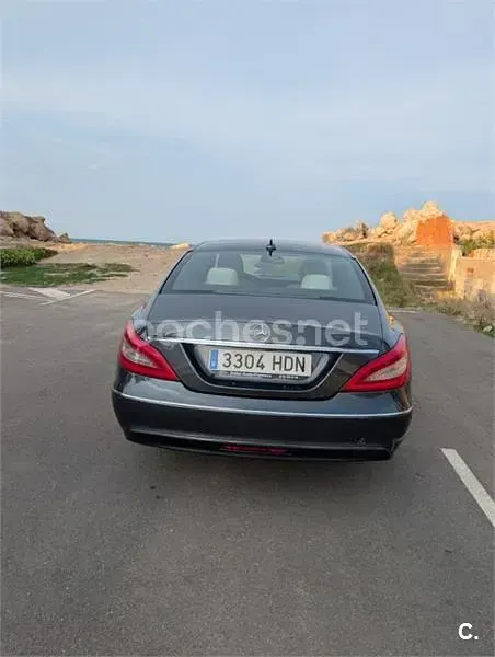 Usado Mercedes CLS250 204 CV (150 kW) 2011 Gris / plata Berlina
