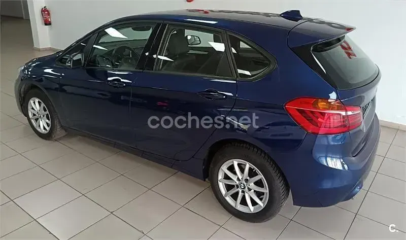 Usado BMW 216 Active Tourer 116 CV (85 kW) 2019 Azul Monovolumen