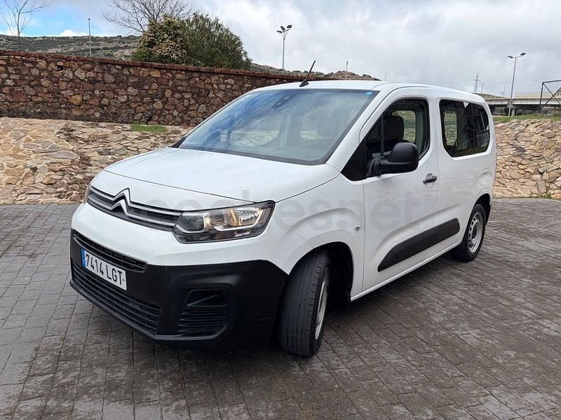 Usado Citroën Berlingo 102 CV (75 kW) 2020 Blanco Monovolumen