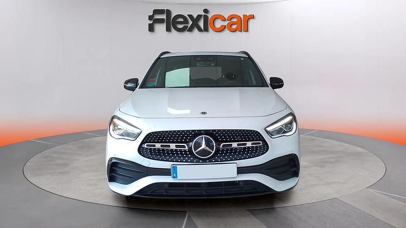 Usado Mercedes GLA200 150 CV (110 kW) 2021 Blanco SUV