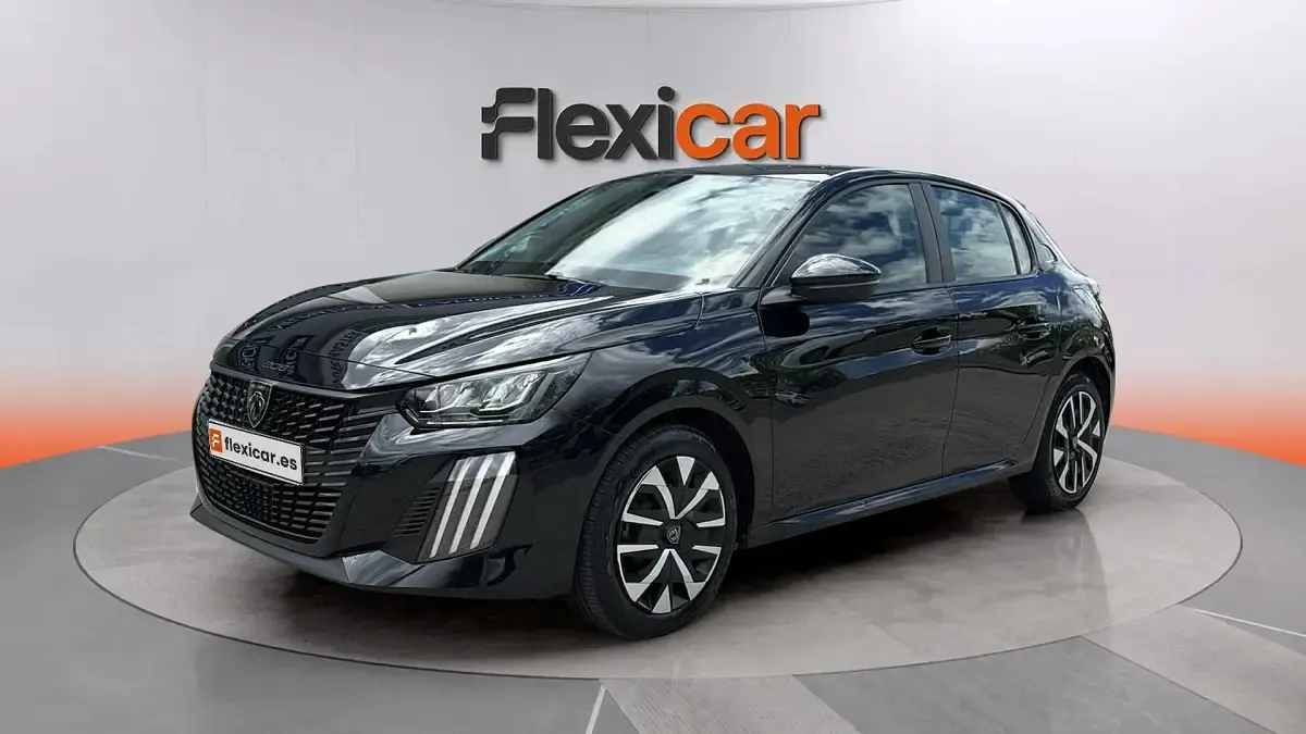 Usado Peugeot 208 Style 102 CV (75 kW) 2024 Negro Utilitario