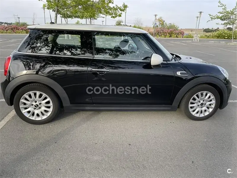 Usado Mini Cooper 122 CV (89 kW) 2015 Negro Utilitario