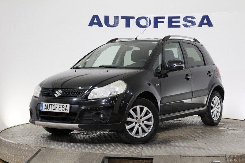 Negra Usado 2012 Suzuki SX4 | 9450 € - Imagen 1/4