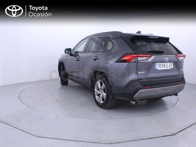Usado Toyota RAV4 Hybrid Advance 218 CV (160 kW) 2020 Gris / plata SUV