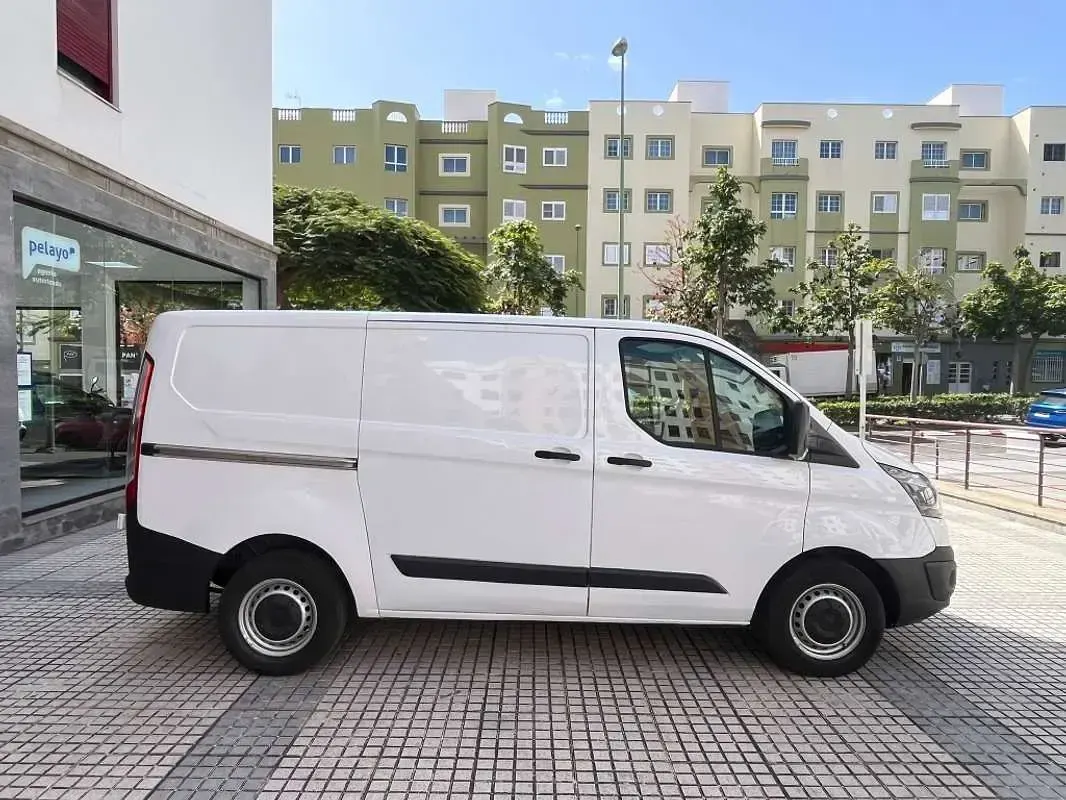 Usado Ford Transit Custom Ambiente 105 CV (77 kW) 2018 Blanco Van