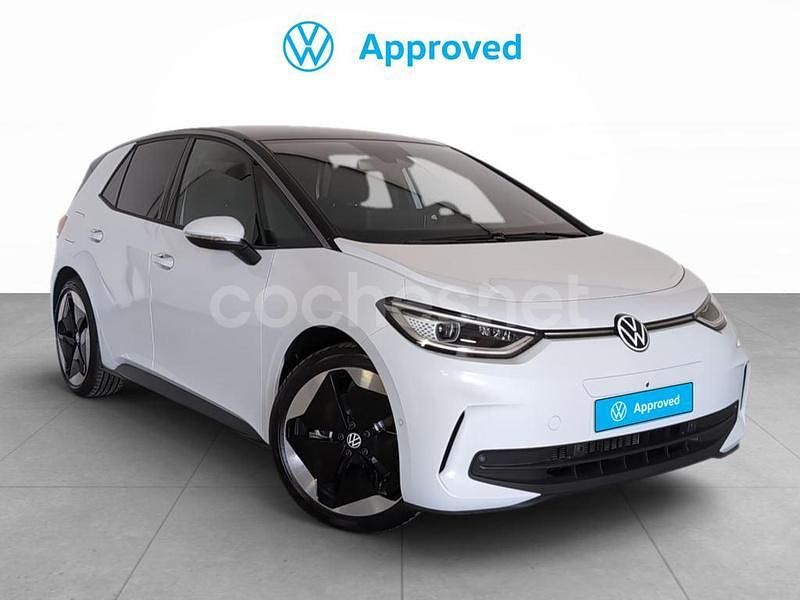 Eléctrico Usado 2025 VW ID.3 Pro Utilitario | 31.490 € (Precio justo) - Imagen 1/4