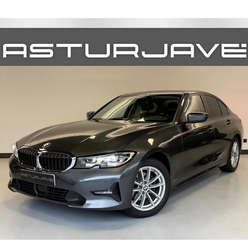 Usado BMW 320 Comfort Edition 184 CV (135 kW) 2020 Gris / plata Berlina