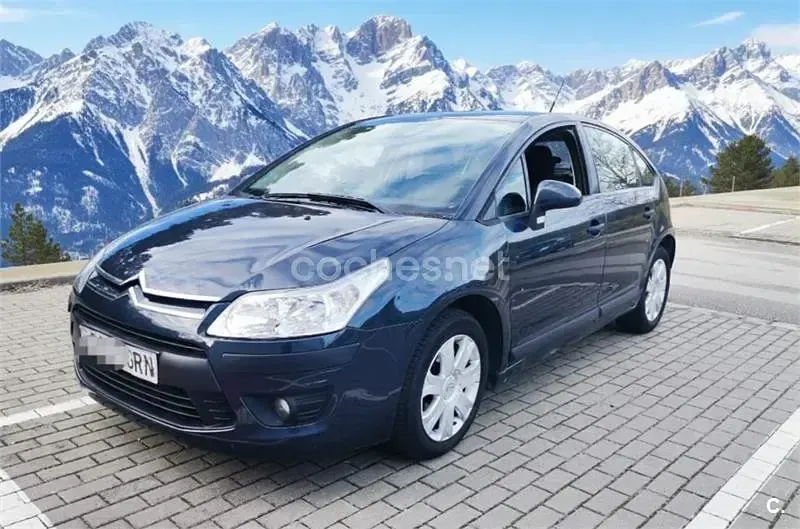 Käytetty Citroën C4 Exclusive 110 HP (80 kW) 2008 Sininen Sedan