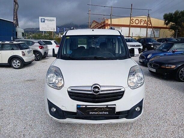 Usado Opel Combo Expression 95 CV (69 kW) 2018 Blanco Monovolumen