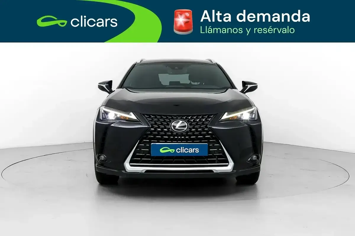Usado Lexus UX 250h 184 CV (135 kW) 2023 Blanco SUV