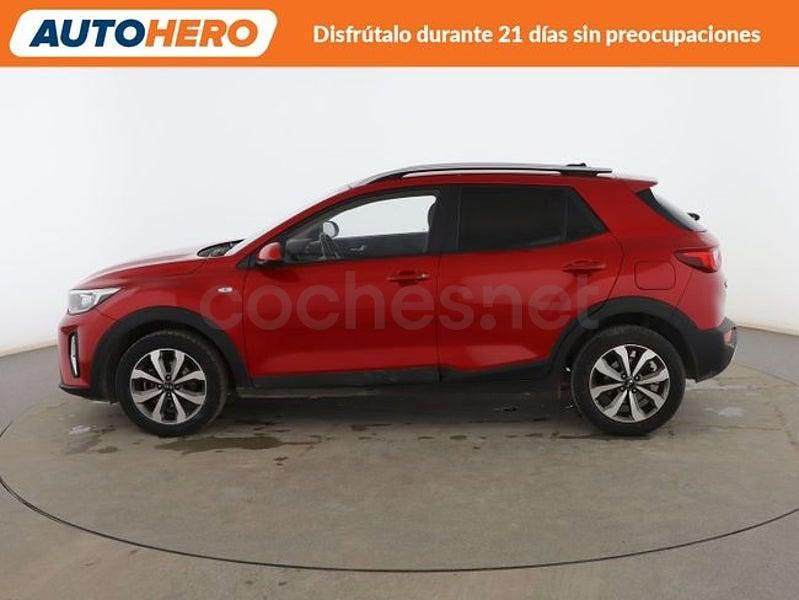Usado Kia Stonic 120 CV (88 kW) 2020 Rojo SUV