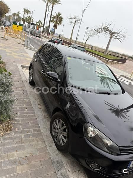 Usado VW Golf VI Advance 105 CV (77 kW) 2010 Negro Utilitario