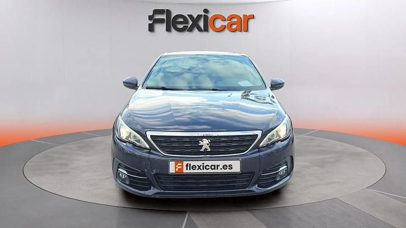 Usado Peugeot 308 Style 131 CV (96 kW) 2020 Negro Berlina