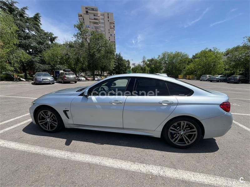 Gris / plata Usado 2018 BMW 440 Comfort Edition Coupe | 44.500 € - Imagen 1/4
