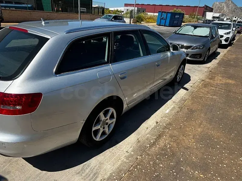 Usado Audi A6 170 CV (125 kW) 2009 Gris / plata Familiar