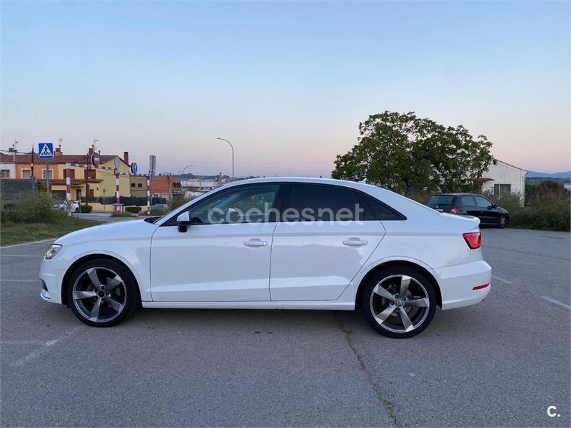 Usado Audi A3 Advanced Plus 110 CV (80 kW) 2017 Berlina