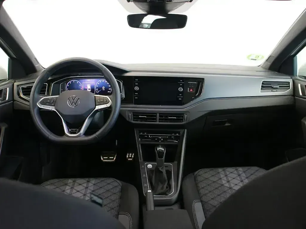 Usado VW Taigo R-line 110 CV (80 kW) 2022 Gris SUV