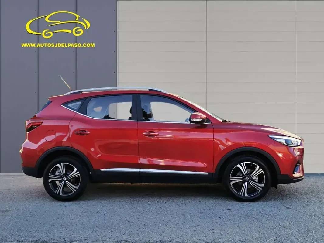 Usado MG ZS Comfort 106 CV (77 kW) 2022 Burdeos SUV