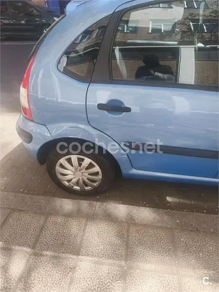 Käytetty Citroën C3 75 HP (55 kW) 2009 Sininen Sedan