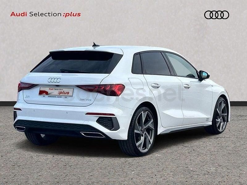 Usado Audi A3 S-Line 150 CV (110 kW) 2023 Blanco Berlina