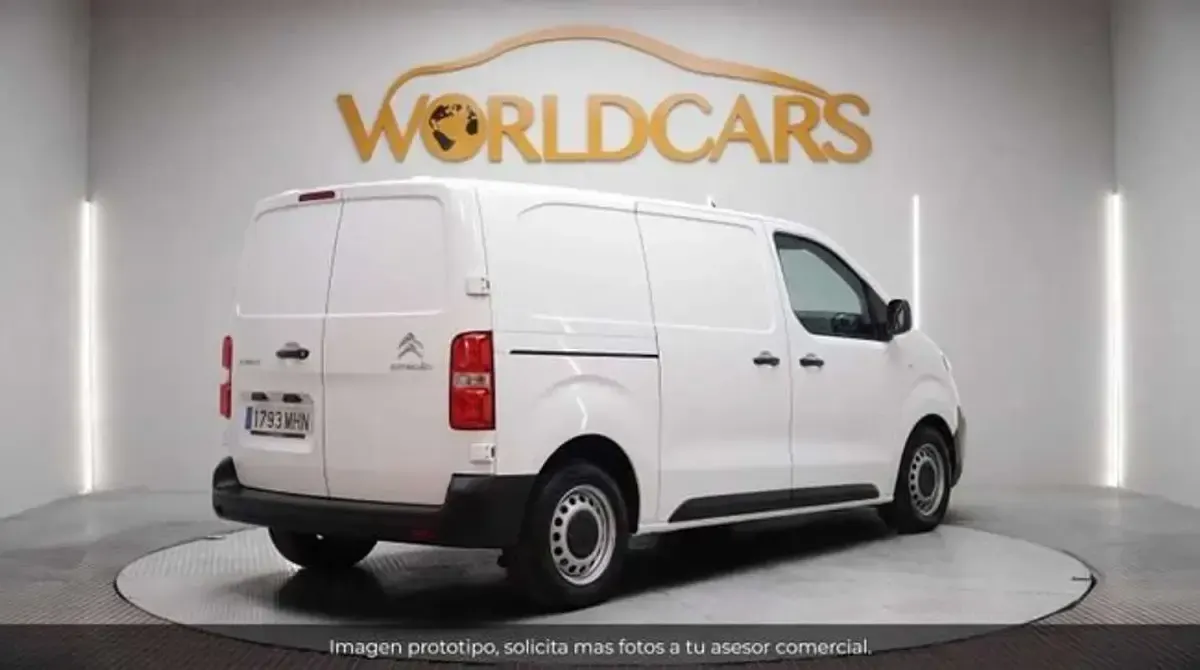 Usado Citroën Jumpy 145 CV (106 kW) 2023 Blanco Monovolumen