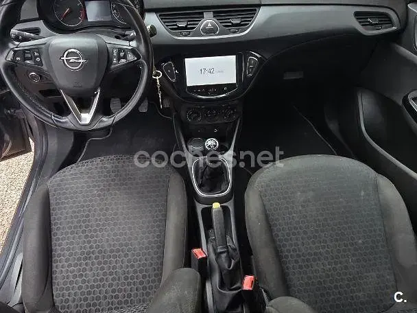Usado Opel Corsa Selective 90 CV (66 kW) 2015 Gris / plata Utilitario