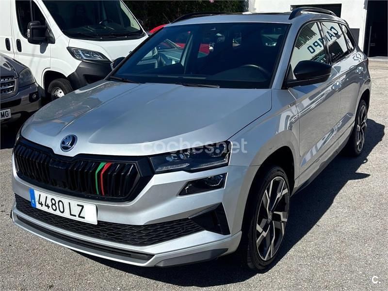 Usado Skoda Karoq SportLine 150 CV (110 kW) 2022 Gris / plata SUV