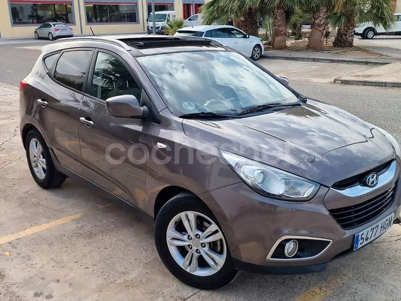 Blanco Usado 2011 Hyundai ix35 Comfort SUV | 6500 € (Caro) - Imagen 1/4