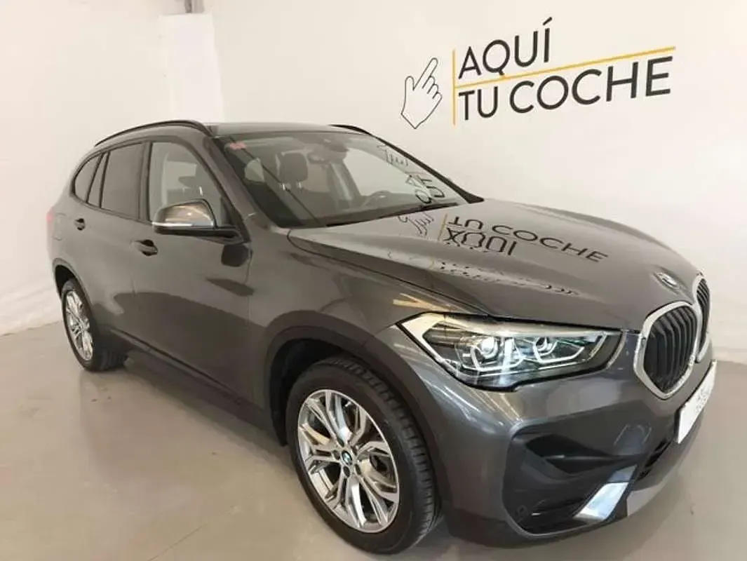Usado BMW X1 136 CV (100 kW) 2021 Gris SUV