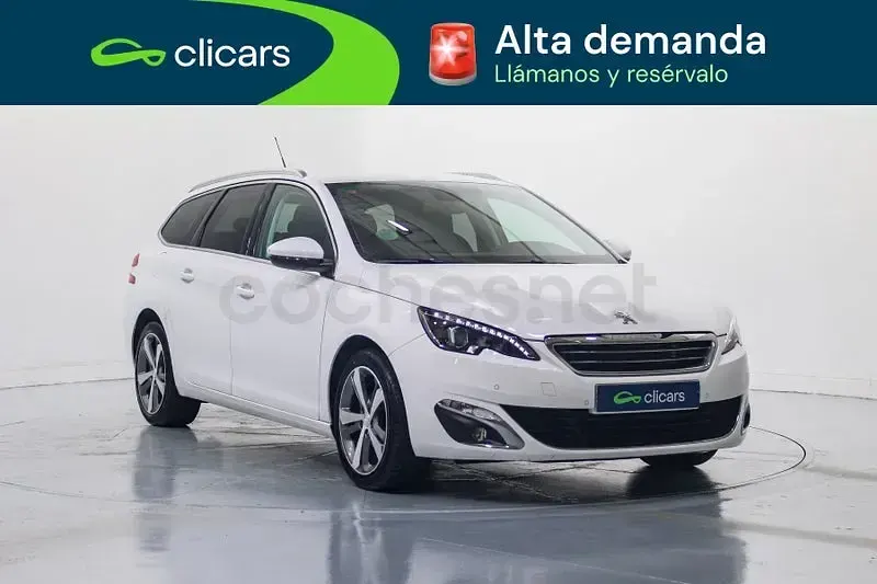 Usado Peugeot 308 SW Allure 130 CV (95 kW) 2017 Blanco Familiar