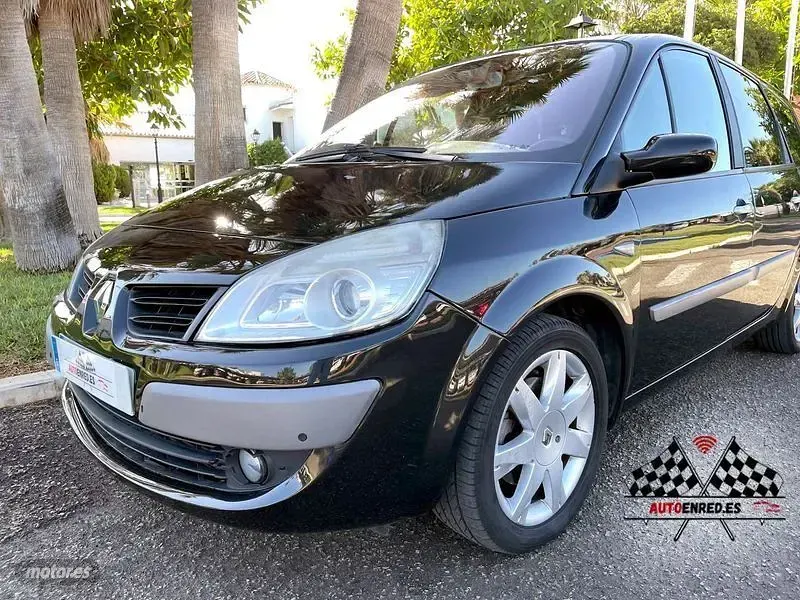 Usado Renault Scénic II 129 CV (94 kW) 2007 Negro Monovolumen