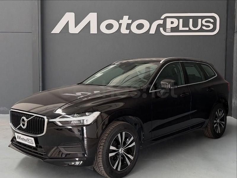 Usado Volvo XC60 Momentum 150 CV (110 kW) 2020 Negro SUV