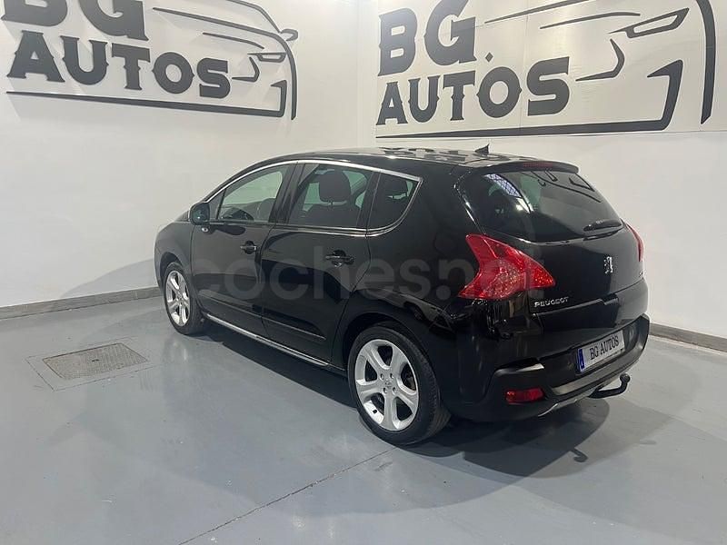 Usado Peugeot 3008 Sport 150 CV (110 kW) 2009 Negro Familiar